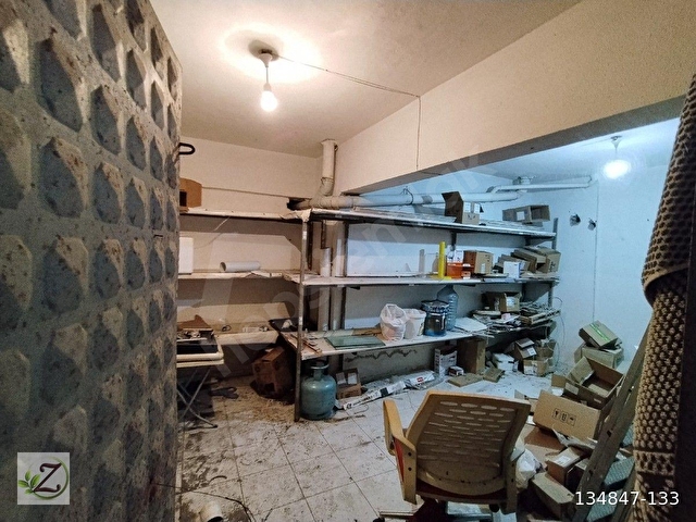 Ordu Caddesinde Satılık 3 Katlı İşyeri - Görsel 23