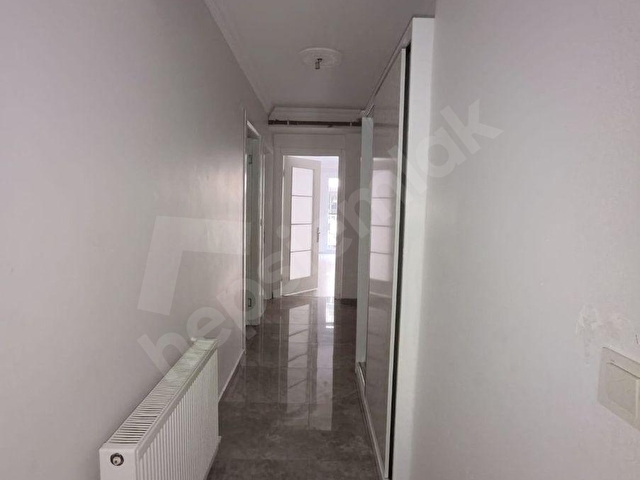 Küçük Çiğli Mahallesinde Ebeveyn Banyolu 3+1 Kiralık Daire - Görsel 28