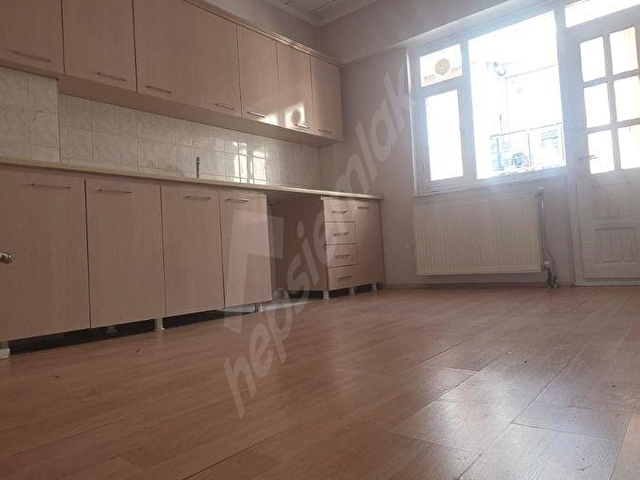 KAZIM KARABEKİR CADDESİNDE SATILIK GENİŞ 3+1 DAİRE - Görsel 3