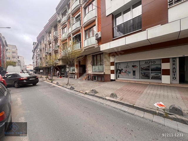 Küçükçekmece Sefaköy Merkezi Konum 210 m² Dubleks Kiralık Dükkan - Görsel 9