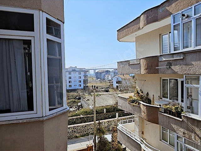 Lapsekinin Nezih Bölgesinde 110m² Net Site İçerisinde 3+1 Daire - Görsel 11