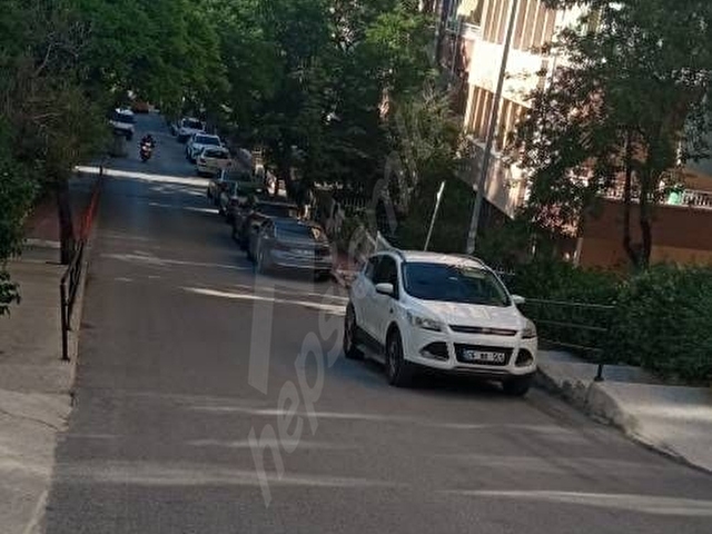 ÇANKAYA-MENEVİŞDE 4+1 210 m2 2 BANYO KAPALI VE AÇIK GARAJLI - Görsel 28
