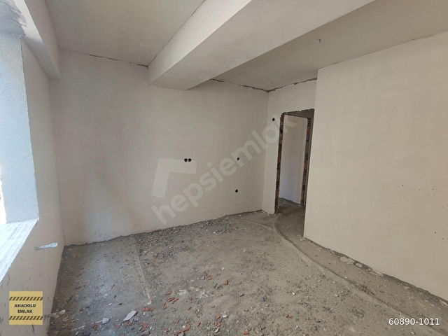 Sıfır inşaattan satılık ara kat 2+1 daire balkonlu güney cepheli - Görsel 24