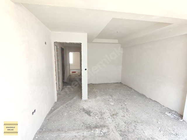 Sıfır inşaattan satılık ara kat 2+1 daire balkonlu güney cepheli - Görsel 8