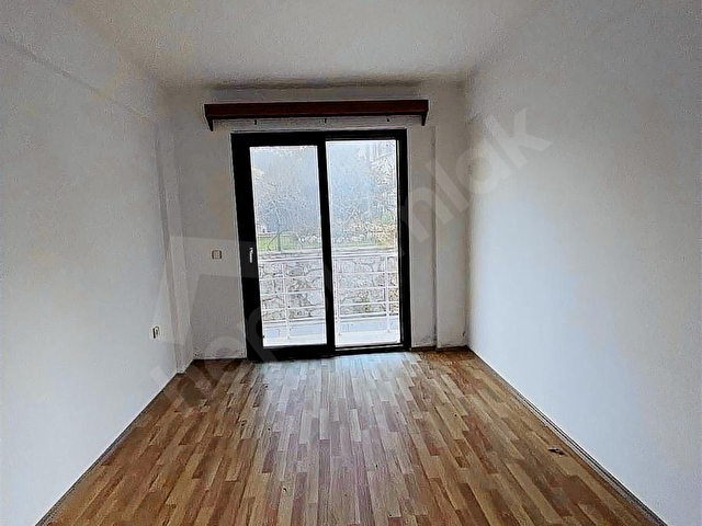 ORTAKENT MERKEZ DE SOSYAL ALANLARINA YÜRÜME MESAFESİNDE 2+1 - Görsel 13