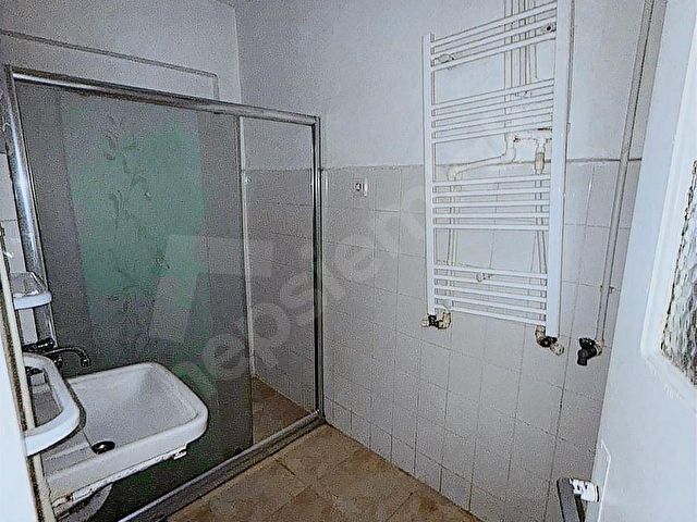 İSTASYON CADDESİ ÜZERİNDE MERKEZİ KONUMDA FIRSAT DAİRE - Görsel 12