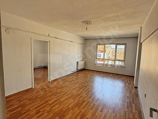 İSTASYON CADDESİ ÜZERİNDE MERKEZİ KONUMDA FIRSAT DAİRE - Görsel 16