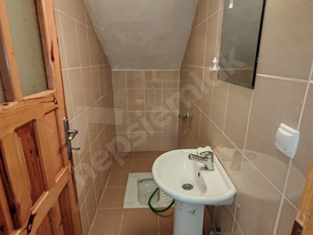 SATILIK BUCAK KESTEL KÖYÜNDE 4 DÖNÜM ARAZİ İÇİNDE 375 m2 TRİPLEX VİLLA - Görsel 26