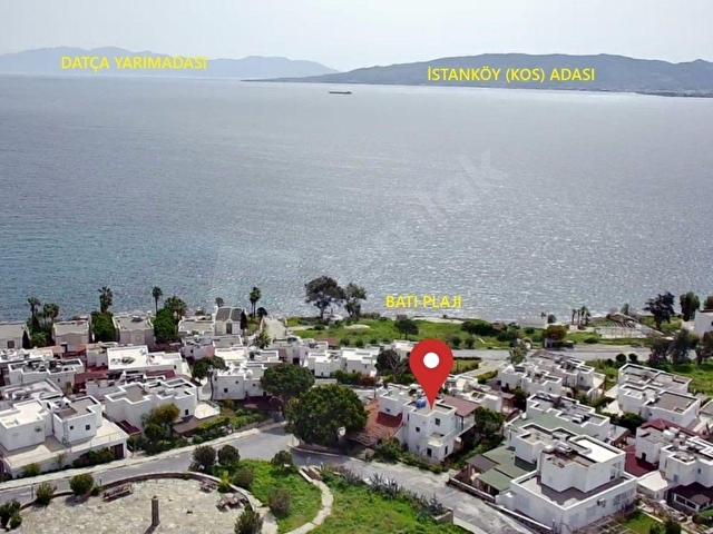 Nazar  Emlaktan Akyarlar site 59 da satılık villa   REF-1494