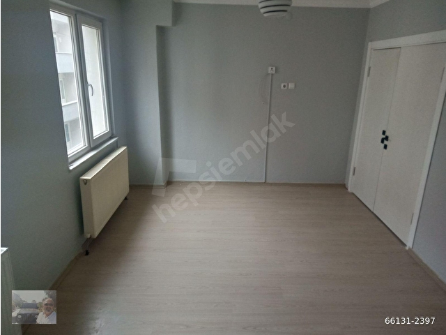 BANDIRMA MERKEZDE ÇATI EMLAK 2. ARA KAT 2+1 DAİRE /İÇİ SIFIR/ - Görsel 6