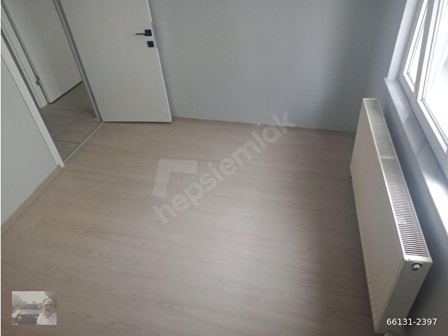 BANDIRMA MERKEZDE ÇATI EMLAK 2. ARA KAT 2+1 DAİRE /İÇİ SIFIR/ - Görsel 18