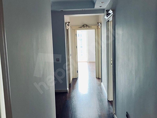 BEŞTEPE DE KÜLLİYE KARŞISI IHLAMUR SİTESİNDE 5+1 DUBLEKS DAİRE - Görsel 10