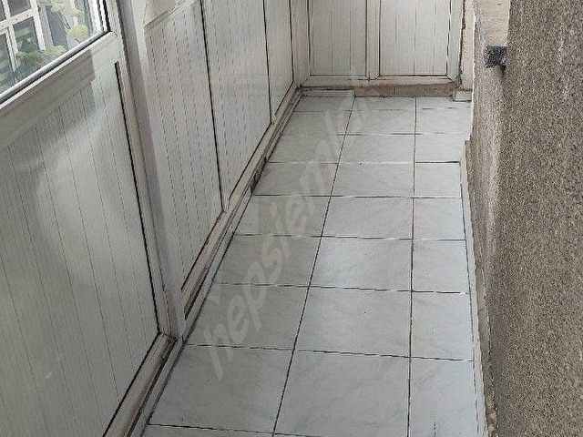 uğurlu sokakta 3+1 kombi içi yapılı - Görsel 12