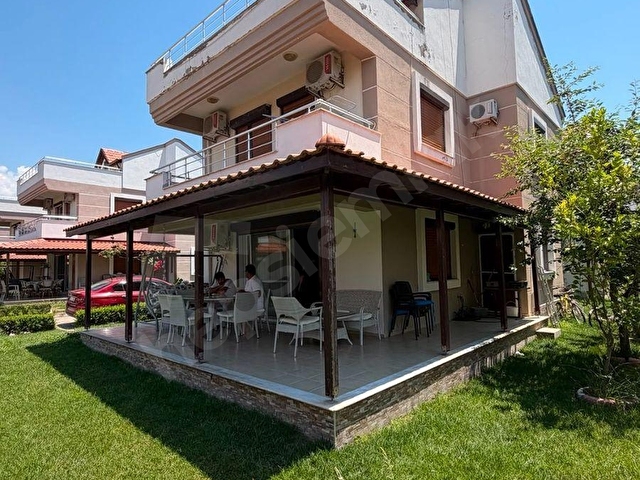 DİKİLİ ÜMMETOĞLUNDAN DENİZE SIFIR 3.SIRA 200 m² BAHÇELİ 4+1 VİLLA - Görsel 6