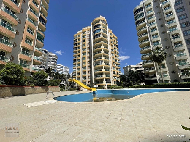 MAHMUTLARDA LÜX SİTEDE SATILIK 2+1 DAİRE