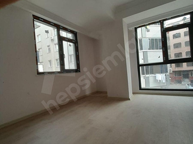 Bahçelğevler basınsitesinde 2+1 sıfır binada kiralık daire - Görsel 10