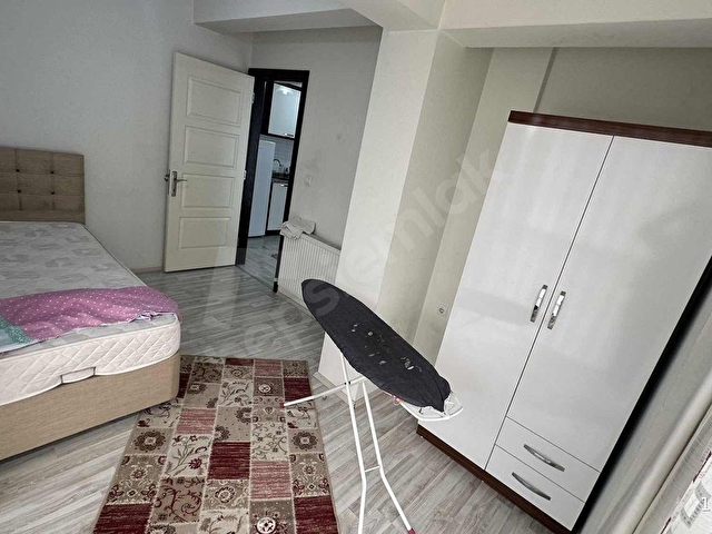 ÜNİVERSİTEYE YAKIN ARA KAT BALKONLU ÖN CEPHE 2+1 EŞYALI APART ! - Görsel 6