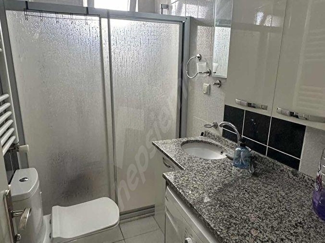 ÜNİVERSİTEYE YAKIN ARA KAT BALKONLU ÖN CEPHE 2+1 EŞYALI APART ! - Görsel 10