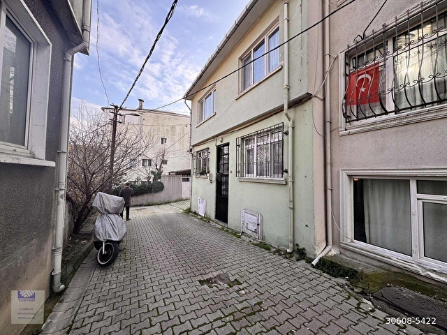 SARIYER BÜYÜKDERE SAHİLE ÇOK YAKIN SATILIK 2 KATLI MÜSTAKİL EV - Görsel 4