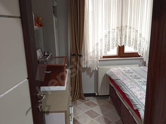 AVCILAR MERKEZDE METROBÜSE 5 DK YENİ BİNADA 2+1 KELEPİR ACİL - Görsel 23