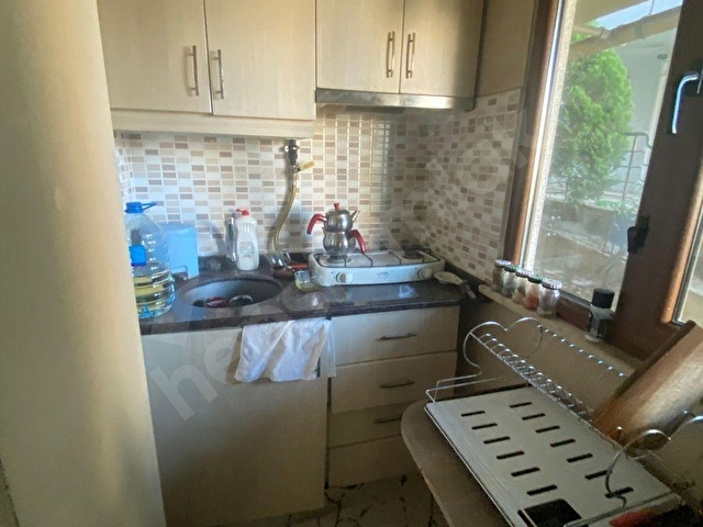 ASIA EMLAKTAN İÇERENKÖY MUHTARLIĞINA YAKIN 1+1 SATILIK DAİRE - Görsel 6