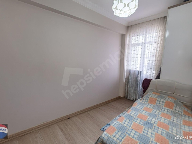 Karşıyaka Alaybeyde Tadilatlı Çift Cepheli 2+1 Satılık Daire - Görsel 18