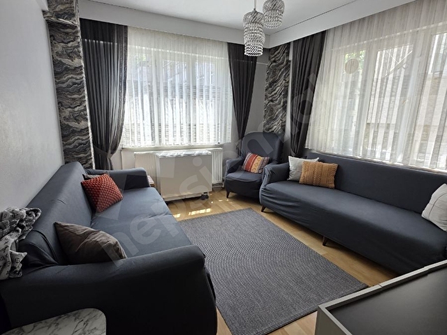 İSLAMBEY CADDESİ ÜZERİNDE 2.KAT 2+1 SATILIK MASRAFSIZ DAİRE... - Görsel 2