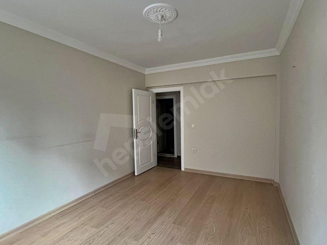 Barbaros Mah. Havalimanı Bölgesi 3+1 Kiralık Daire Geniş Ara Kat - Görsel 28
