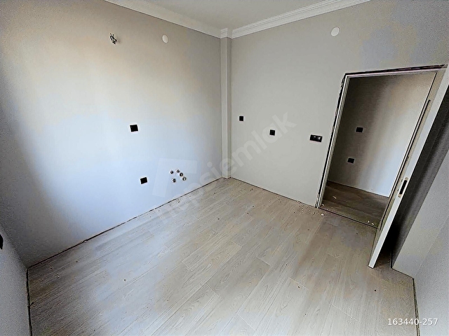 VİP REAL ESTATE 3 NOLU ERDOĞDU MERKEZİ KONUMDA 3+1 DAİRE - Görsel 14