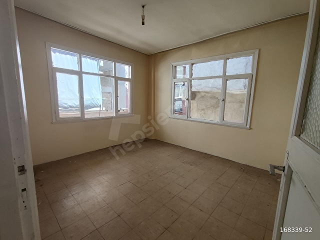 ÜNALAN MAH. EMAAR 2 DK 2.KAT 2+1 KİRALIK DAİRE