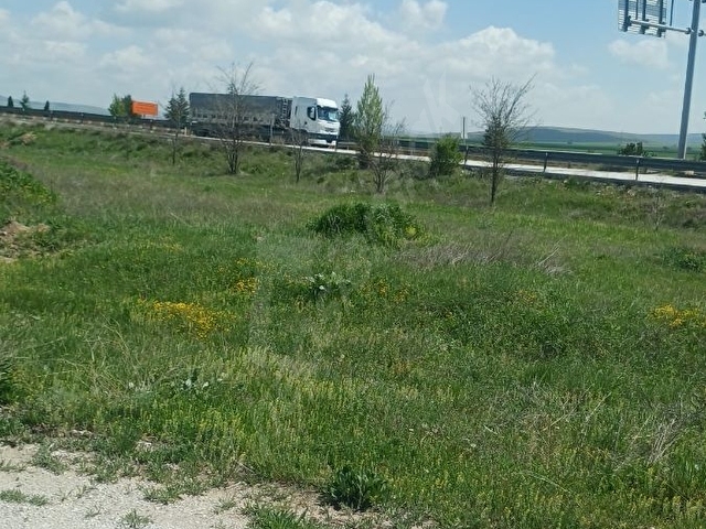 AFYON - UŞAK ÇEVRE YOLLARININ KESİŞTİĞİ KAVŞAĞA SADECE 60 METRE - Görsel 14
