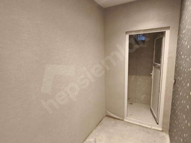 BEŞTEPE DE SIFIR ARA KAT 3.5+1 GİYİNME ODALI ULTRA LÜKS DAİRE - Görsel 29