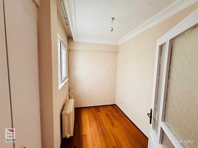1. LEVENT FECRİEBCİOĞLU SOKAKTA 125 M2 3+1 FERAH DAİRE - Görsel 10