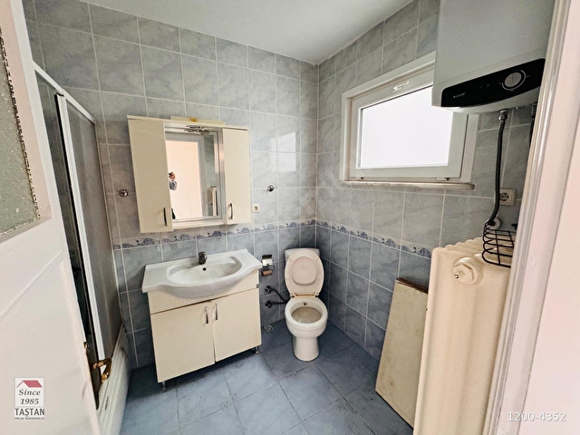1. LEVENT FECRİEBCİOĞLU SOKAKTA 125 M2 3+1 FERAH DAİRE - Görsel 11