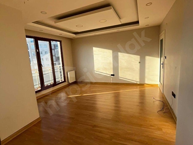 ATAŞEHİR AŞIKVEYSEL MH 4+1OTOPARKLI ASANSOR 160 MT DUBLEX DAİRE - Görsel 6