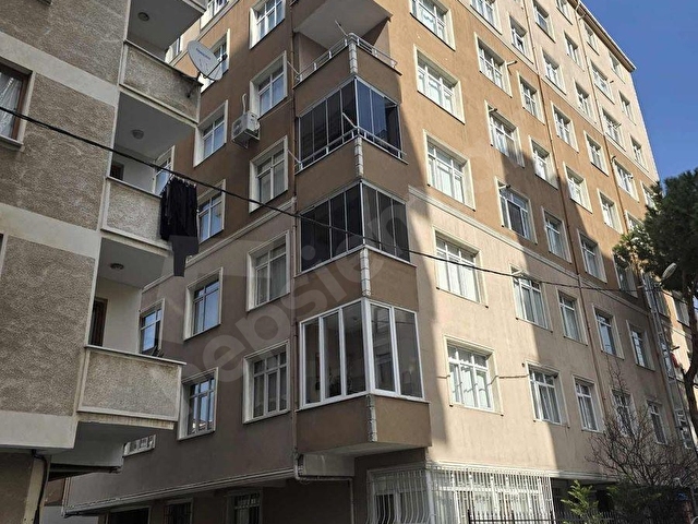 SRL DEN MALTEPE E5 ÜSTÜ İÇİ YAPILI AYRI GİRİŞLİ 2+1 BAHÇE KATI - Görsel 15