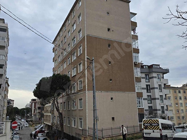 SRL DEN MALTEPE E5 ÜSTÜ İÇİ YAPILI AYRI GİRİŞLİ 2+1 BAHÇE KATI - Görsel 14