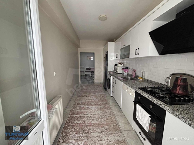 Raminin En Nezih Yerinde Düzlükte 3+1 Ara Kat Geniş Daire - Görsel 10