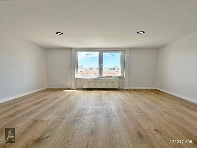 GÜZELYURT MAHALLESINDE METROBÜSE YAKIN SIFIR 4+2 DUBLEKS DAİRE - Görsel 16