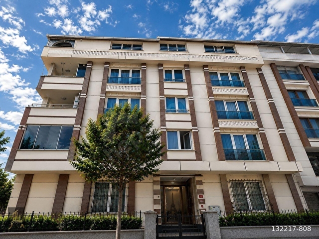 GÜZELYURT MAHALLESINDE METROBÜSE YAKIN SIFIR 4+2 DUBLEKS DAİRE - Görsel 30