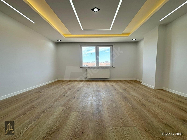 GÜZELYURT MAHALLESINDE METROBÜSE YAKIN SIFIR 4+2 DUBLEKS DAİRE - Görsel 13