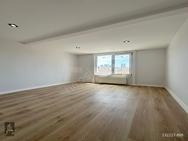 GÜZELYURT MAHALLESINDE METROBÜSE YAKIN SIFIR 4+2 DUBLEKS DAİRE - Görsel 17
