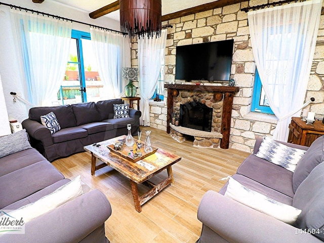 Çeşme Alaçatı Merkeze Yakın Nilberkden Havuzlu Satılık Villa - Görsel 12