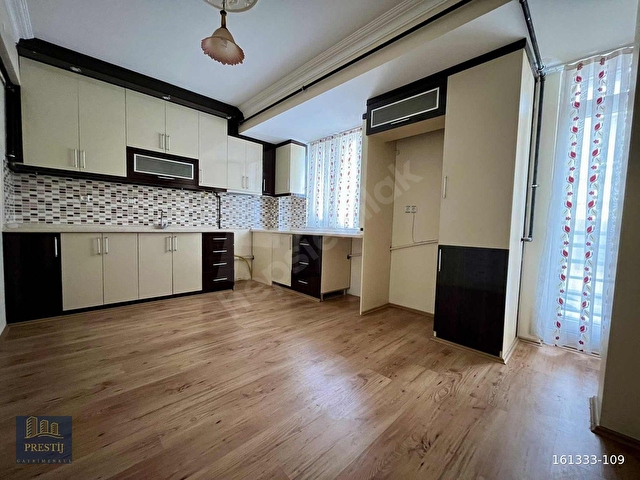 PRESTİJDEN KIBRIS ŞEHİTLERDE 3+1 KİRALIK DAİRE