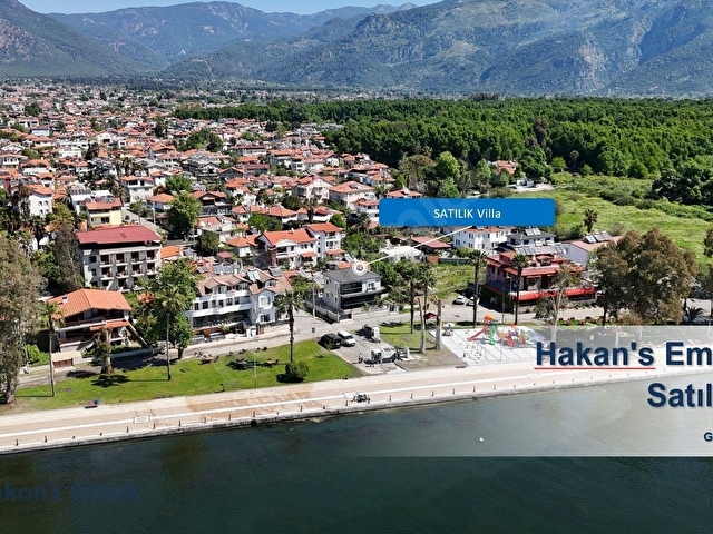 Hakans Emlak Köyceğiz Gölü’ne Sıfır Eşsiz Manzaralı Lüks Villa