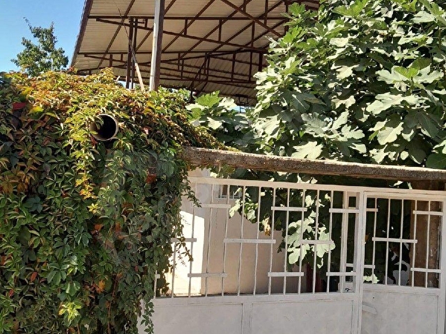 AKGden Belen Halilbey Mh.de 2 + 1 Müstakil Tek Katlı Alüminyum Çatılı Bahçeli Satılık Ev - Görsel 3