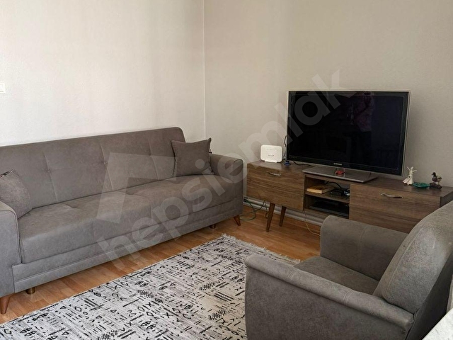 NOKTA EMLAK | ÇARŞI MERKEZDE ARA KAT 2+1 BAKIMLI DAİRE - Görsel 7