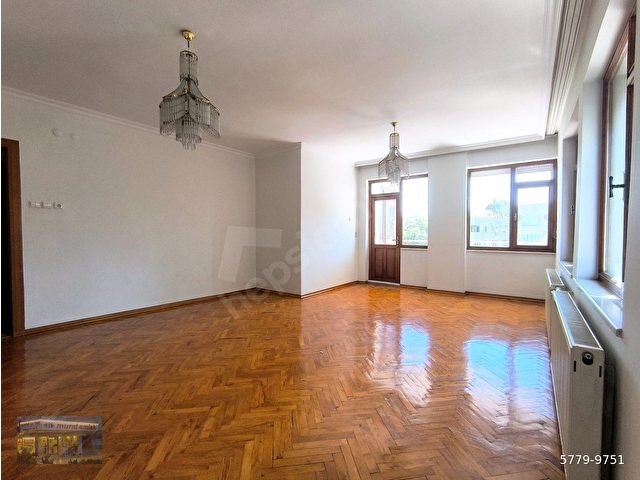 BURHANETTİN ONAT CADDESİ ÜZERİNDE ARA KATTA DAİRE VE İŞYERİNE UYGUN 3+1 KİRALIK - Görsel 6