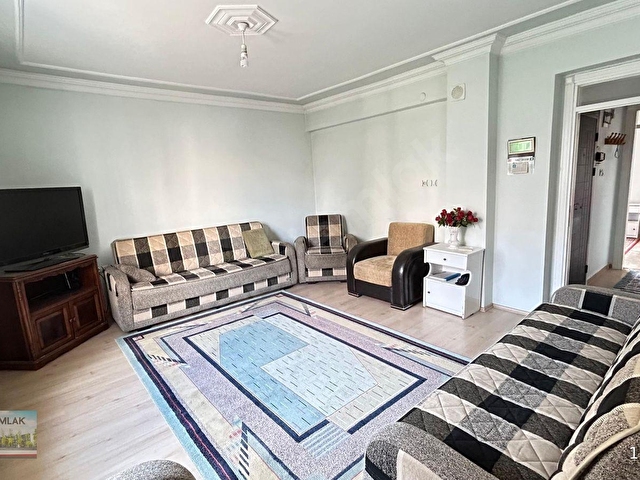 BUÇUKTEPE SU DEPOSU YAKINI 2 BALKONLU GENİŞ FERAH 3+1 SATILIK DAİRE - Görsel 5