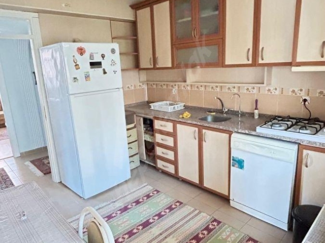 BUÇUKTEPE SU DEPOSU YAKINI 2 BALKONLU GENİŞ FERAH 3+1 SATILIK DAİRE